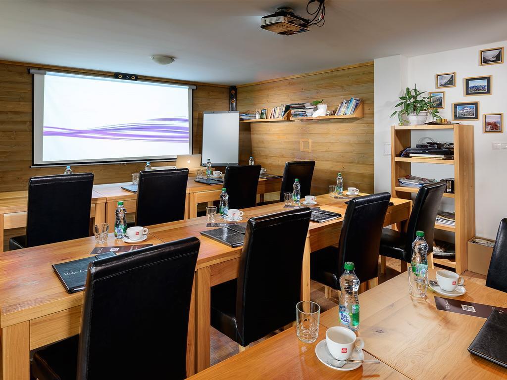 Vila Emma Strbske Pleso ภายนอก รูปภาพ
