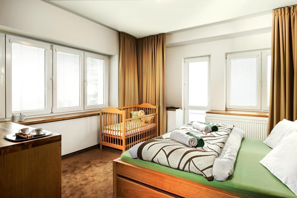 Vila Emma Strbske Pleso ภายนอก รูปภาพ