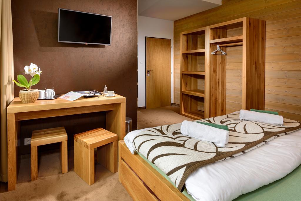 Vila Emma Strbske Pleso ภายนอก รูปภาพ